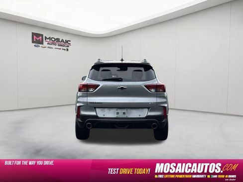 Used 2023 Chevrolet TrailBlazer RS w/ Convenience Package FWD image 6