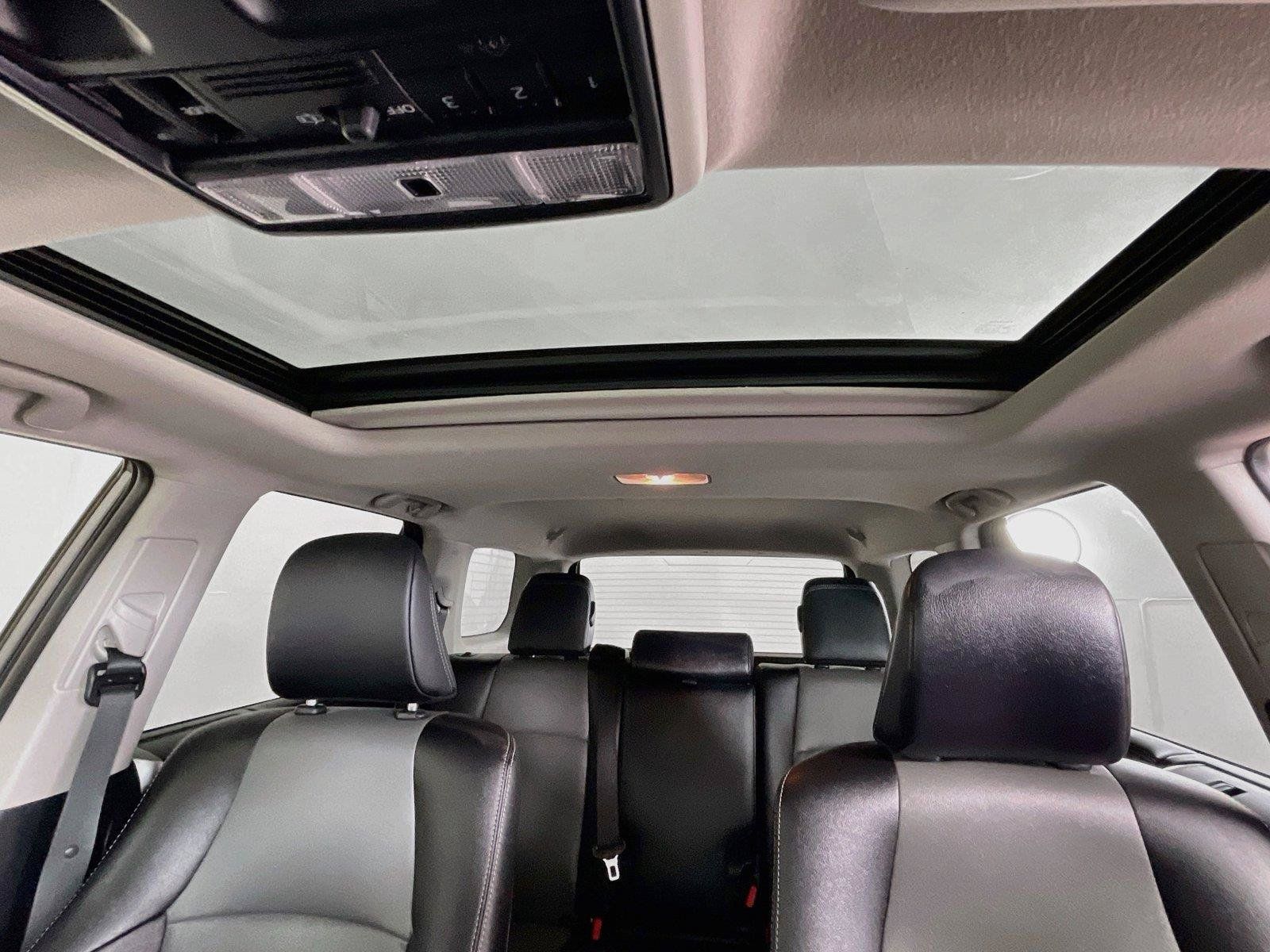 Used 2018 Toyota 4Runner SR5 Premium AWD/4WD image 12