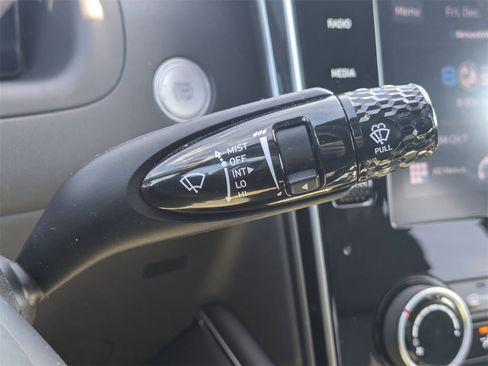 Used 2023 Hyundai Santa Cruz SEL w/ Activity Package image 27