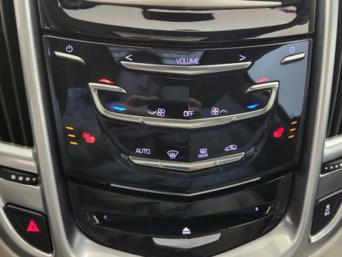 Used 2016 Cadillac SRX Luxury w/ Driver Awareness Package image 29