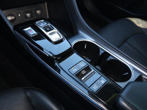 Used 2020 Hyundai Sonata Limited w/ Cargo Package image 26