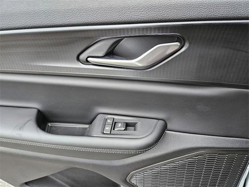 New 2025 Jeep Grand Cherokee L Laredo w/ Luxury Tech Group I image 12