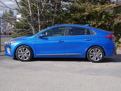 Used 2018 Hyundai Ioniq Limited w/ Limited Ultimate Package 03 image 17