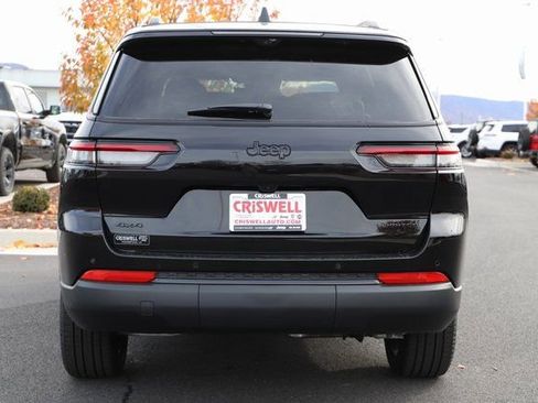 New 2025 Jeep Grand Cherokee L Limited w/ Luxury Tech Group II AWD/4WD image 4