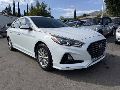 Used 2019 Hyundai Sonata SE FWD image 1