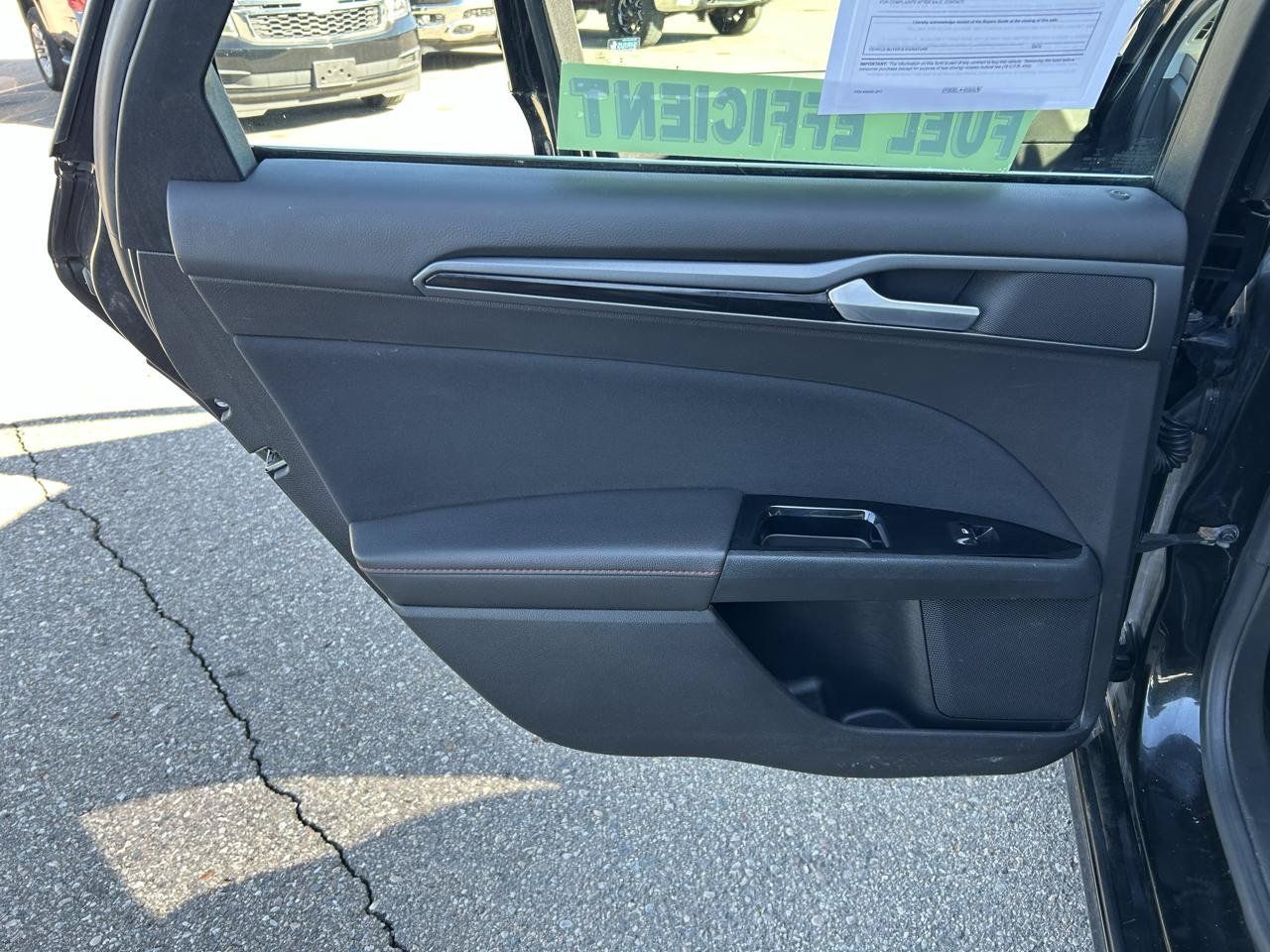 Used 2013 Ford Fusion SE FWD image 13
