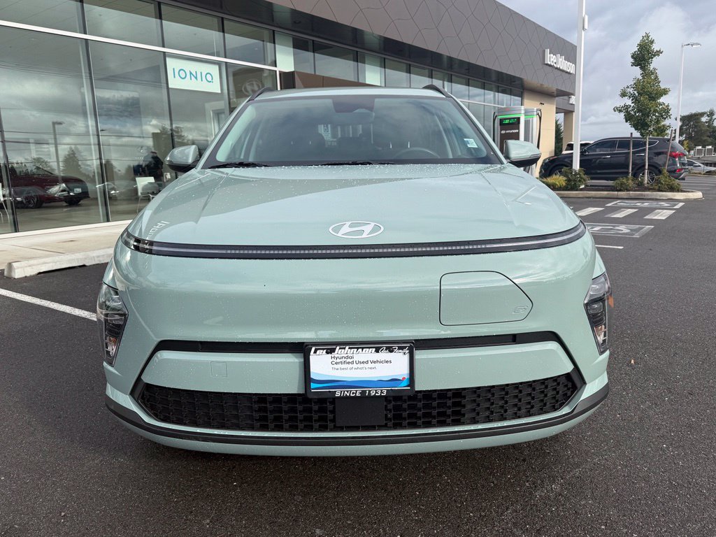 Certified 2024 Hyundai Kona SEL FWD image 8