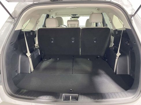 New 2026 Kia Sorento S AWD/4WD image 9