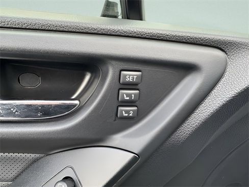 Used 2018 Subaru Forester 2.5i Touring w/ Popular Package #2 image 23