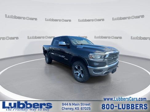 Used 2019 RAM 1500 Laramie AWD/4WD image 2