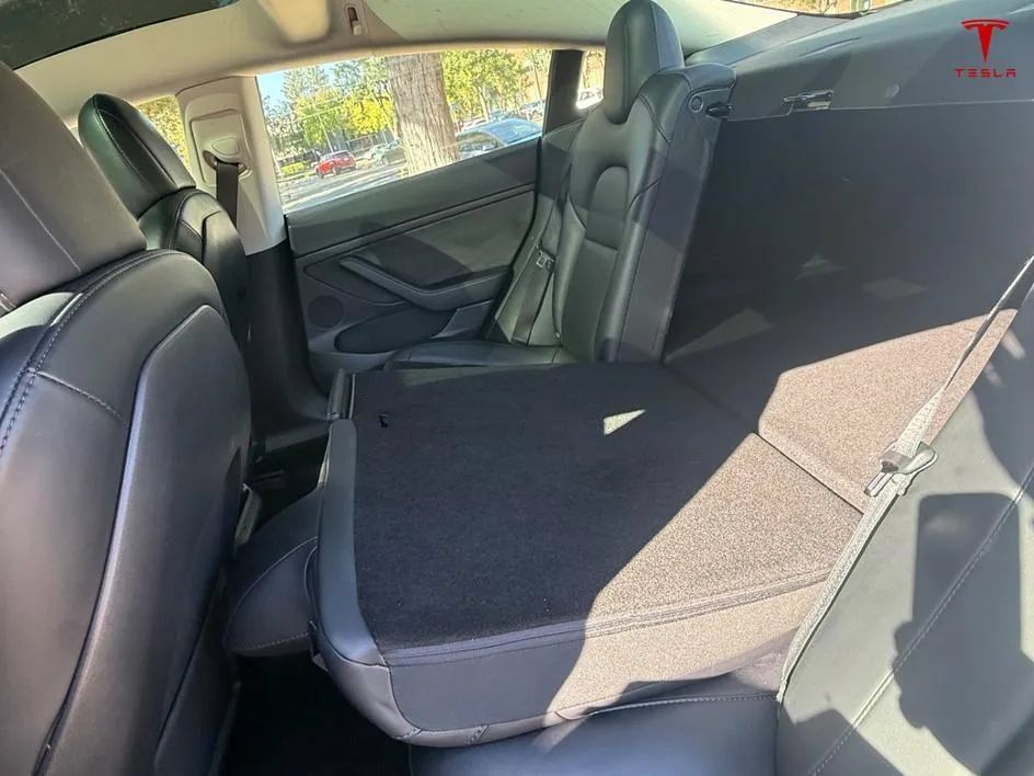 Used 2023 Tesla Model 3 Standard Range RWD image 15