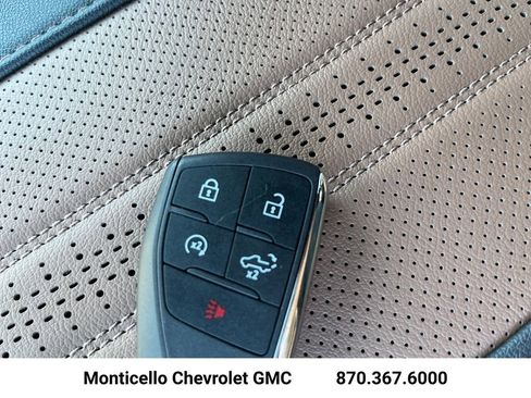 New 2026 Chevrolet Silverado 1500 High Country AWD/4WD image 24