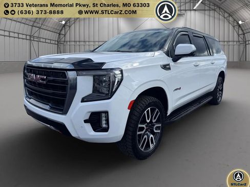 Used 2021 GMC Yukon XL AT4 w/ Rear Media and Nav Package AWD/4WD image 5