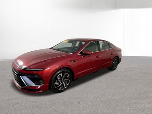 Used 2024 Hyundai Sonata SEL FWD image 4