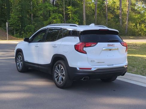 Used 2019 GMC Terrain SLT FWD image 11