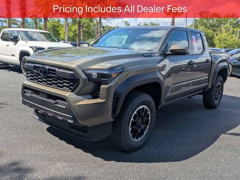 New 2026 Toyota Tacoma TRD Off-Road AWD/4WD image 9