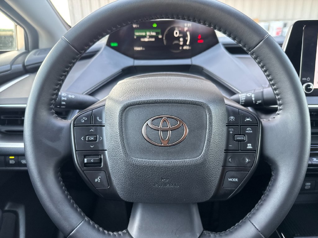 Used 2026 Toyota Prius LE FWD image 24