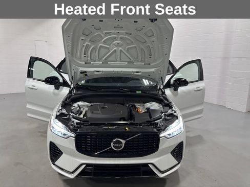Used 2025 Volvo XC60 T8 Plus w/ Climate Package AWD/4WD image 33