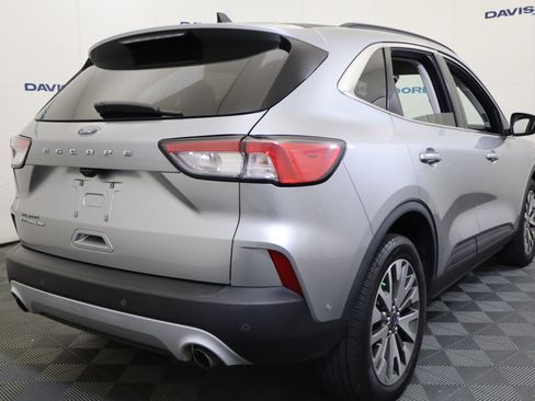 Used 2021 Ford Escape Titanium image 5