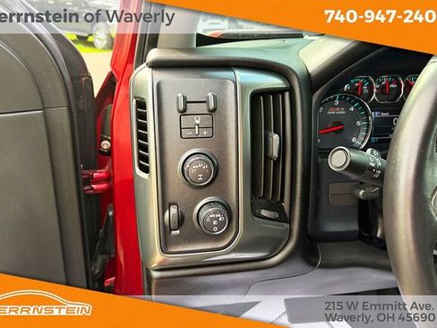 Used 2018 Chevrolet Silverado 1500 LT w/ All Star Edition AWD/4WD image 17