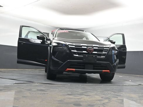 Used 2025 Nissan Rogue SV w/ Rock Creek Premium Package AWD/4WD image 40