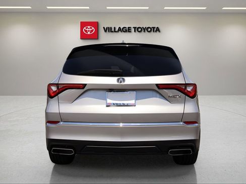 Used 2022 Acura MDX FWD image 4