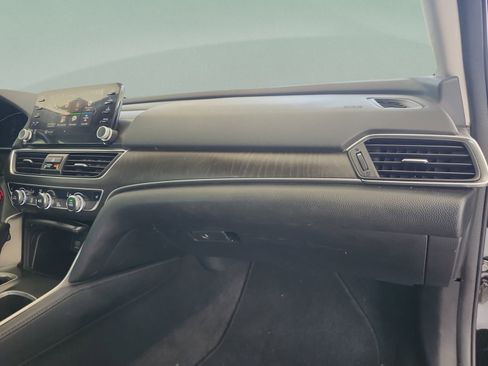 Used 2018 Honda Accord EX-L image 19