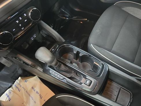 Used 2024 Chevrolet TrailBlazer LT w/ Driver Confidence Package image 23