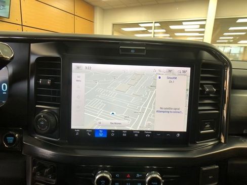 New 2026 Ford F250 Lariat w/ Black Appearance Package image 17