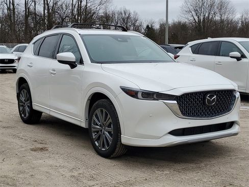 New 2025 MAZDA CX-5 Signature image 4