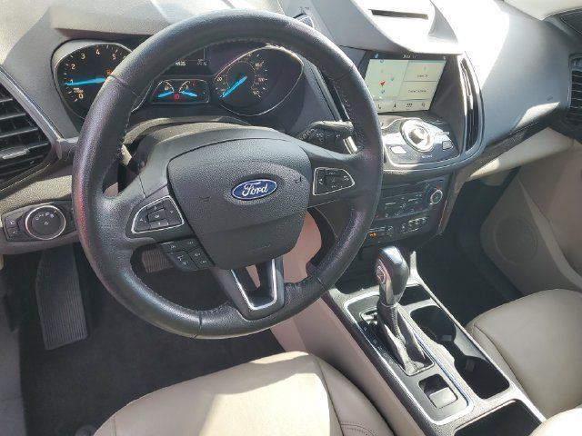 Used 2018 Ford Escape Titanium AWD/4WD image 19