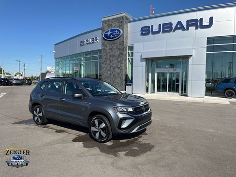 Used 2024 Volkswagen Taos S AWD/4WD image 1
