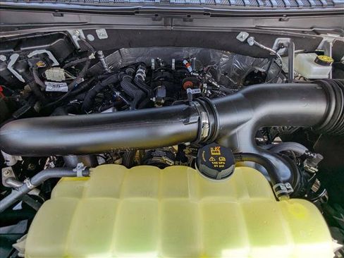 New 2025 Ford Expedition Active image 16