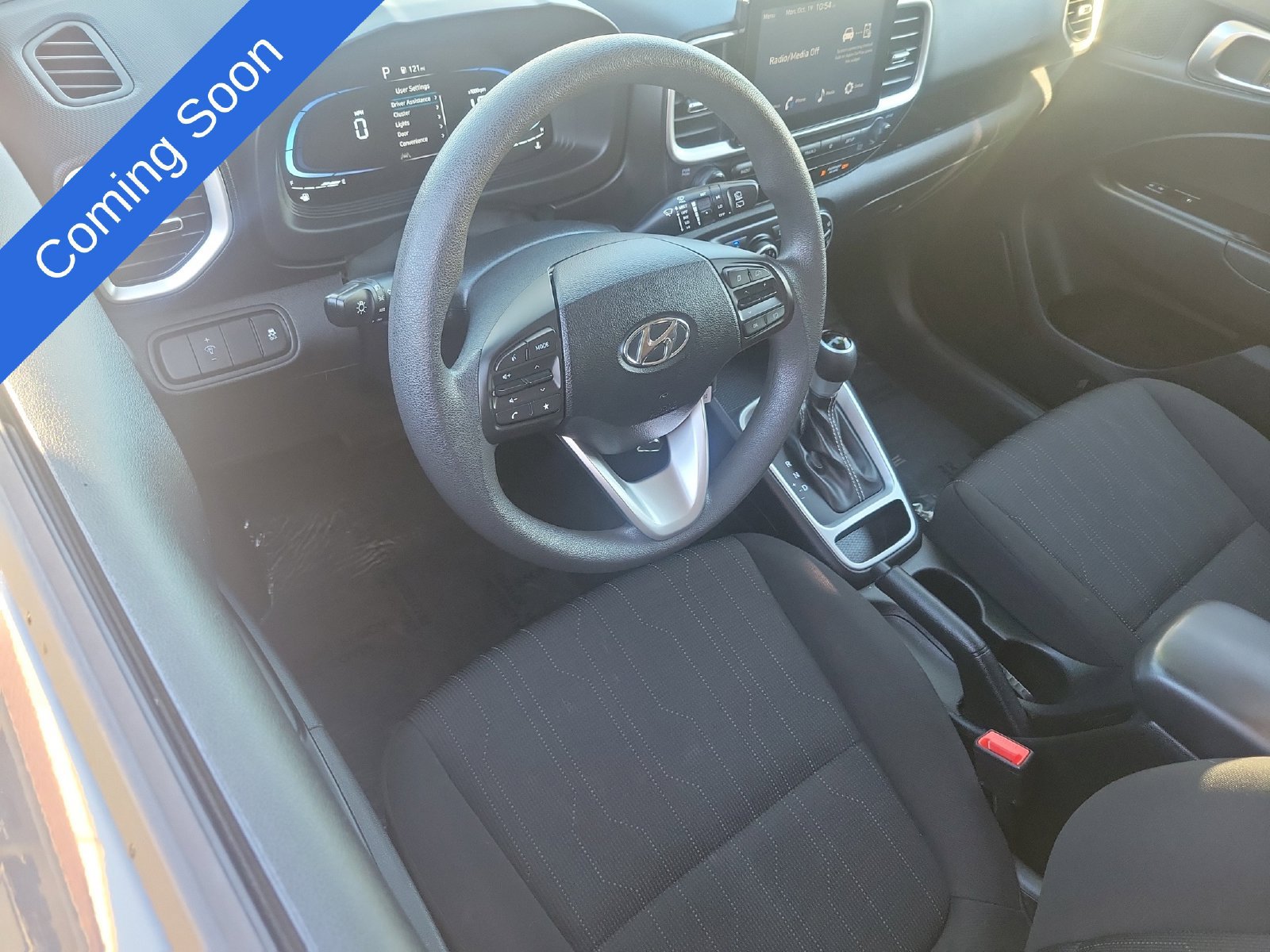 Certified 2025 Hyundai Venue SE FWD image 6
