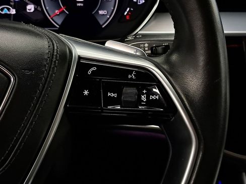 Used 2021 Audi A8 L 4.0T w/ Executive Plus Package image 15