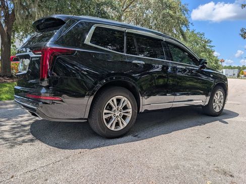 Used 2021 Cadillac XT6 Luxury FWD image 9
