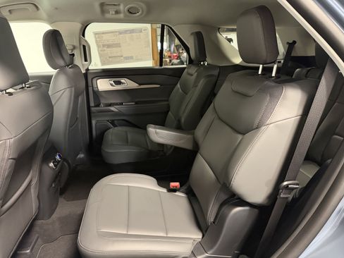 New 2026 Ford Explorer Active w/ Active Comfort Package image 23