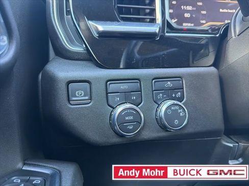 Used 2024 GMC Sierra 1500 SLE image 41