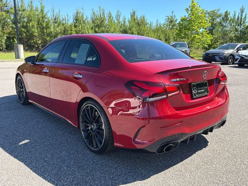 Certified 2021 Mercedes-Benz A 35 AMG 4MATIC image 9