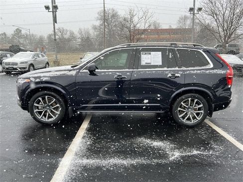 Used 2019 Volvo XC90 T5 Momentum w/ Multimedia Package image 6