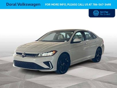 Used 2025 Volkswagen Jetta SE