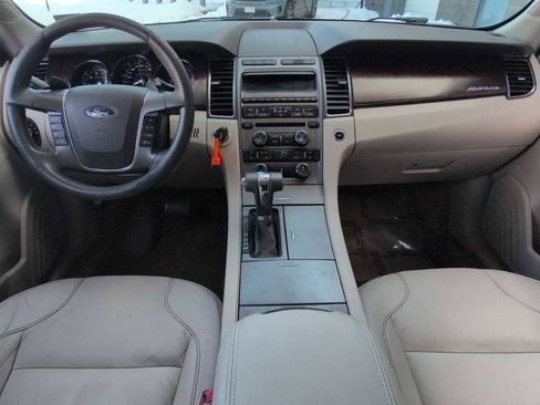 Used 2012 Ford Taurus SEL image 16