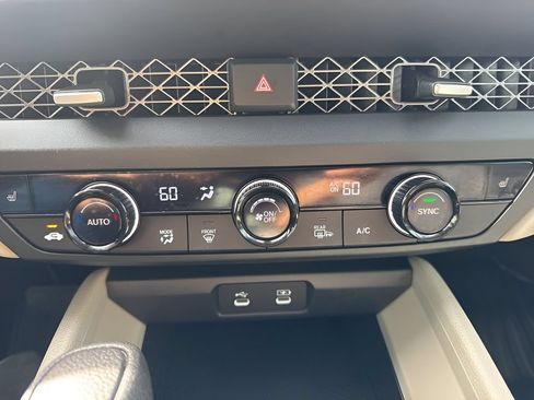 Used 2024 Honda Accord EX image 19