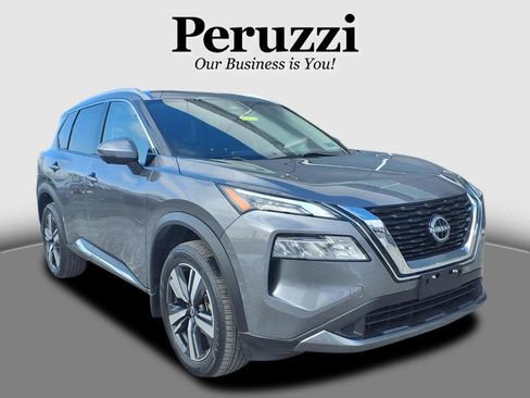 Certified 2023 Nissan Rogue SL image 1