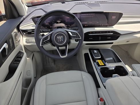 New 2027 Buick Enclave Avenir FWD image 9