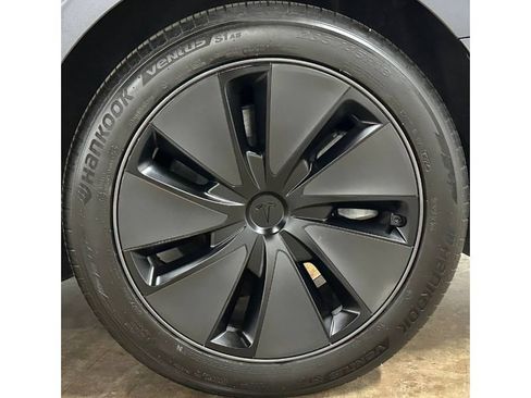 Used 2024 Tesla Model 3 Long Range RWD image 11