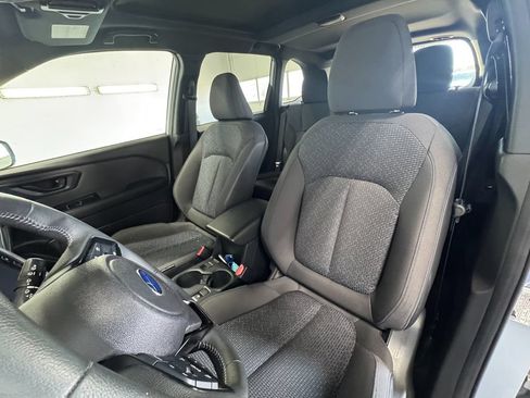 Used 2025 Subaru Forester Premium AWD/4WD image 13