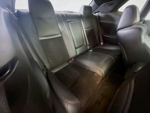 Used 2014 Dodge Challenger R/T RWD image 26