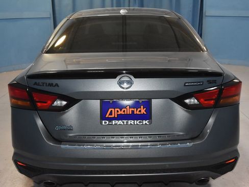 Certified 2022 Nissan Altima 2.5 SR w/ Midnight Edition Package image 24