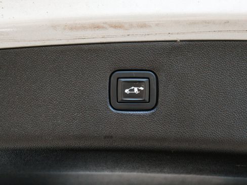 Used 2021 Chevrolet Blazer RS w/ Enhanced Convenience Package AWD/4WD image 30